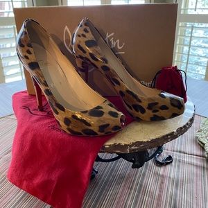 Christian Louboutin Open Clic Patent Leopard 38.5